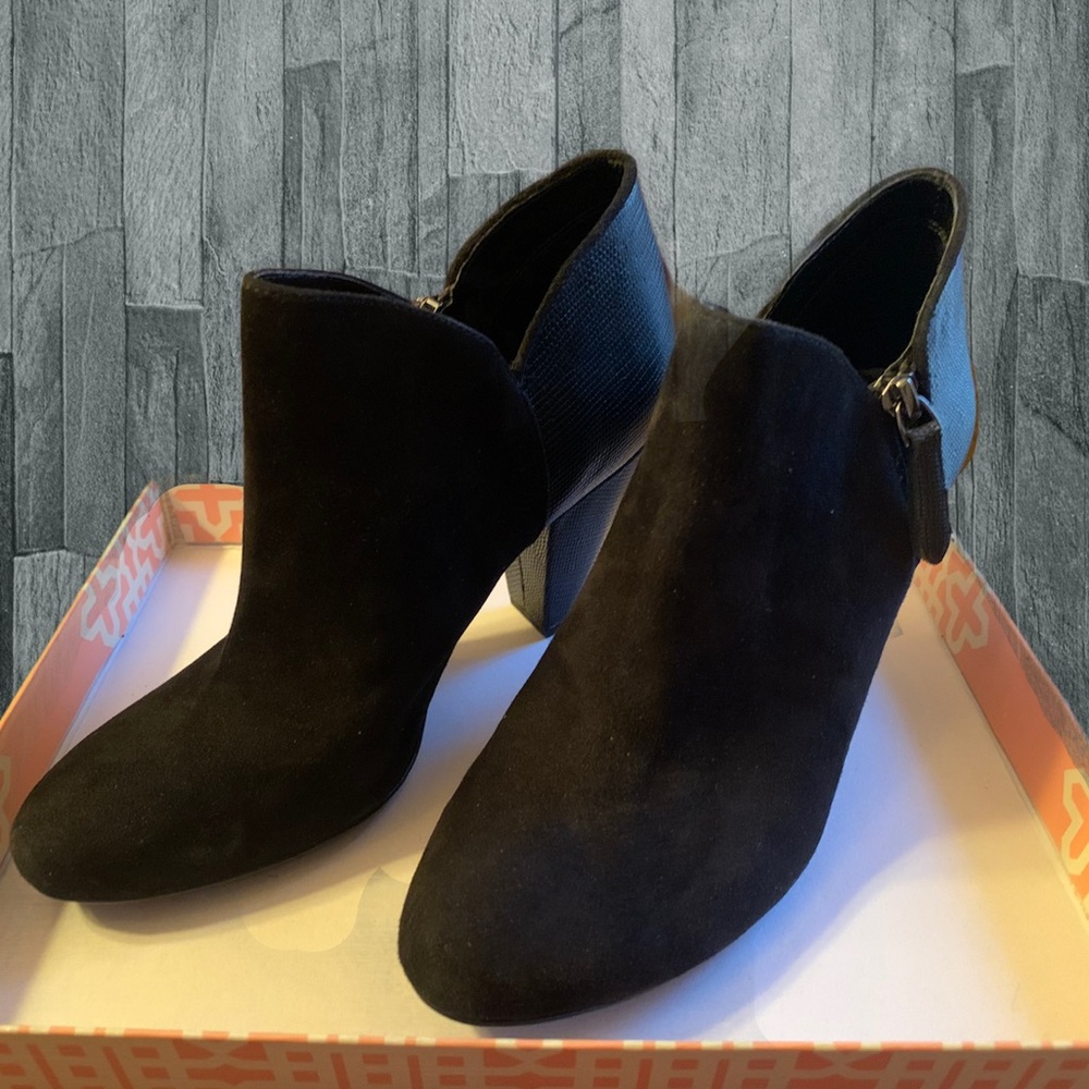 Black Gianni Bini Boots Size 8M